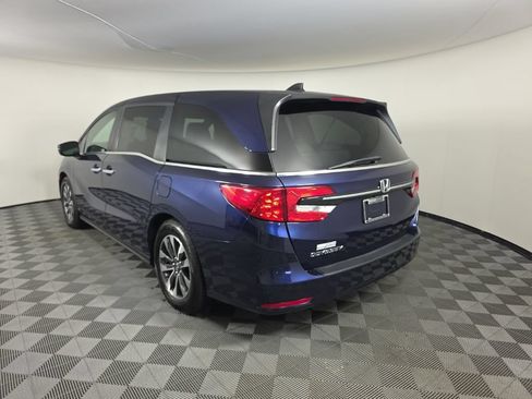 Used 2023 Honda Odyssey EX-L image 3