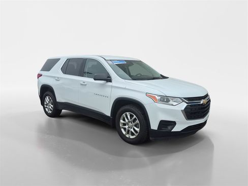 Used 2020 Chevrolet Traverse LS w/ LPO, Floor Liner Package image 2