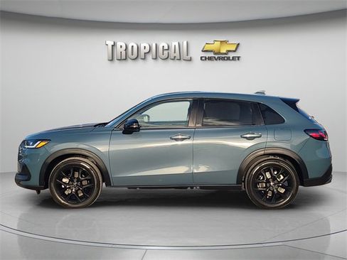 Used 2023 Honda HR-V Sport image 2