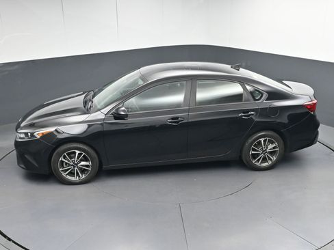 Used 2022 Kia Forte LXS image 34