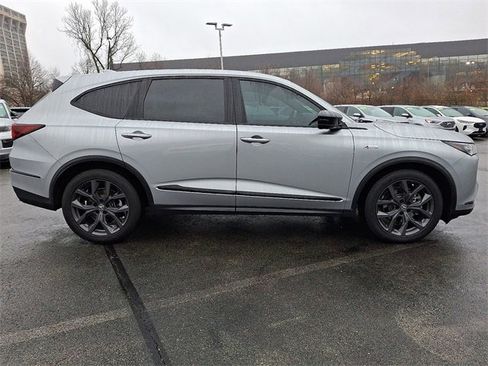 Used 2023 Acura MDX A-Spec image 7