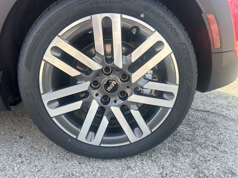 New 2026 MINI Cooper 4-Door Hardtop image 11