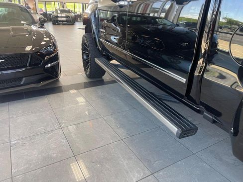 Used 2018 GMC Sierra 1500 Denali w/ Denali Ultimate Package AWD/4WD image 7