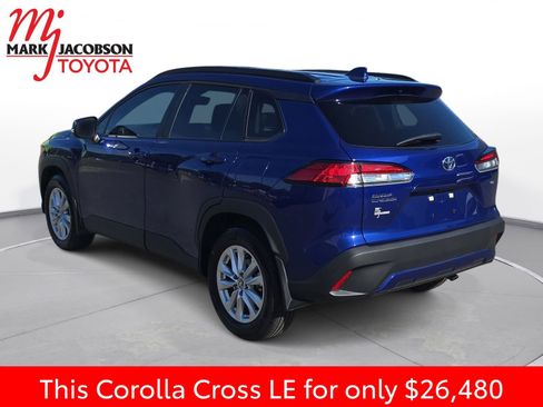Used 2024 Toyota Corolla Cross LE image 13