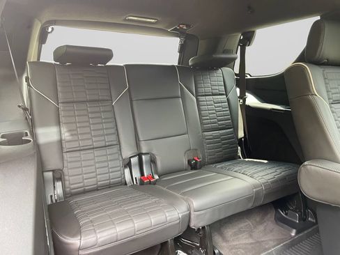 Certified 2025 Cadillac Escalade Sport Platinum AWD/4WD image 14
