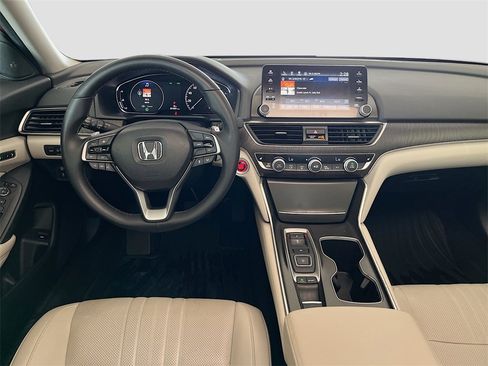 Used 2019 Honda Accord EX-L image 25