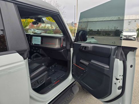 Used 2024 Ford Bronco Raptor image 12