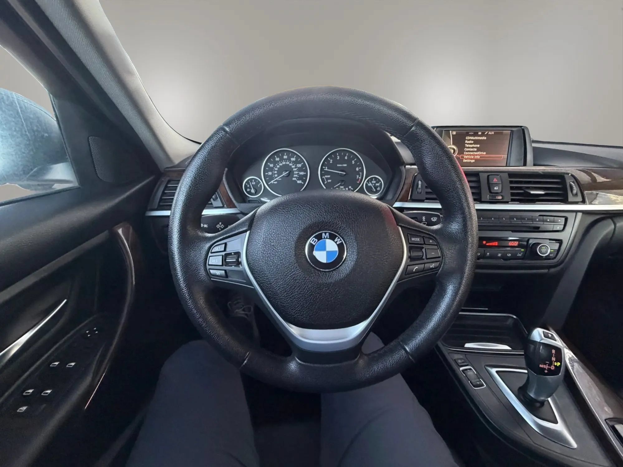 Used 2014 BMW 328i Sedan RWD image 32