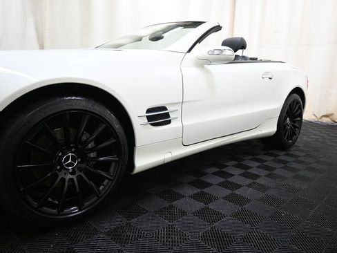 Used 2005 Mercedes-Benz SL 500 image 7