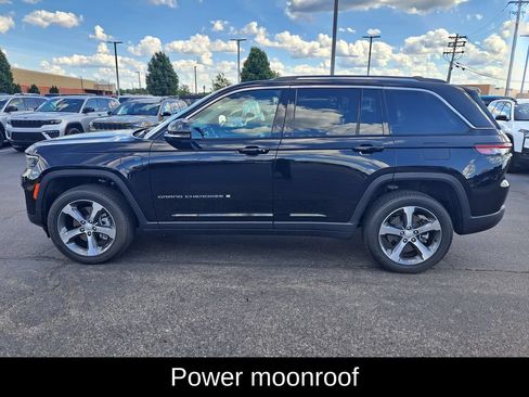 Used 2023 Jeep Grand Cherokee 4WD 4xe image 6