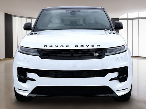 Certified 2025 Land Rover Range Rover Sport Dynamic SE AWD/4WD image 2
