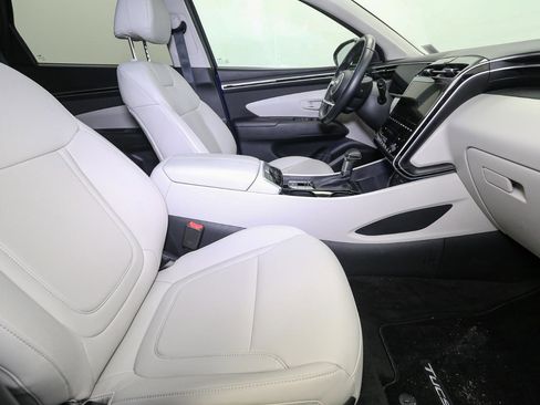 Used 2024 Hyundai Tucson SEL w/ Convenience Package image 18