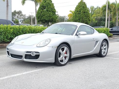 Used 2008 Porsche Cayman S image 2