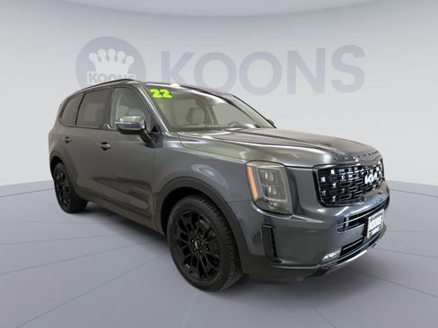Used 2022 Kia Telluride SX w/ Nightfall Edition Package AWD/4WD image 2