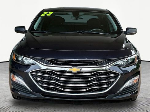 Used 2022 Chevrolet Malibu LS FWD image 2