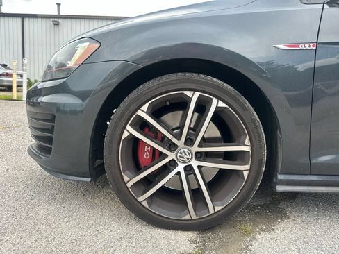 Used 2017 Volkswagen GTI Sport FWD image 18
