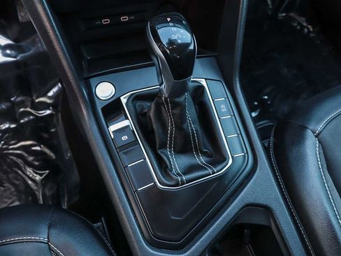 Used 2022 Volkswagen Taos SE image 20