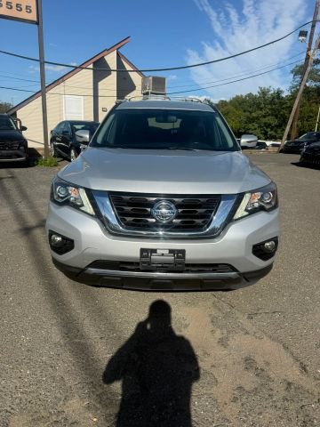 Used 2018 Nissan Pathfinder FWD image 2