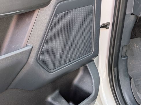 Used 2022 Ford F150 XLT w/ Equipment Group 302A High image 16