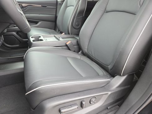 New 2026 Honda Odyssey Touring image 27