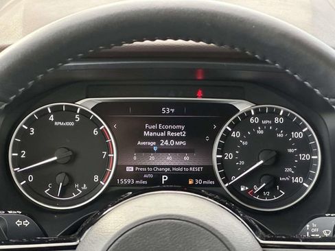 Used 2022 Nissan Rogue SV w/ SV Premium Package image 26