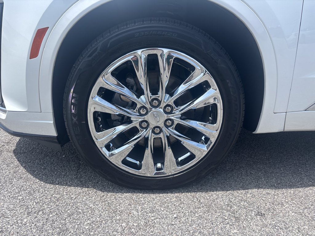 Used 2020 Cadillac XT6 Premium Luxury FWD image 34