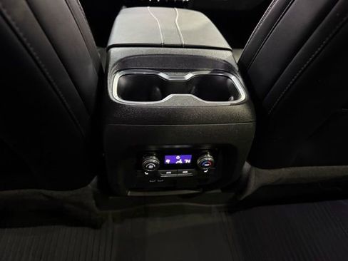 Used 2025 GMC Acadia Denali w/ Super Cruise Package image 31