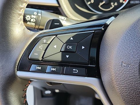 Certified 2023 Nissan Altima 2.5 SR w/ SR Premium Package image 23