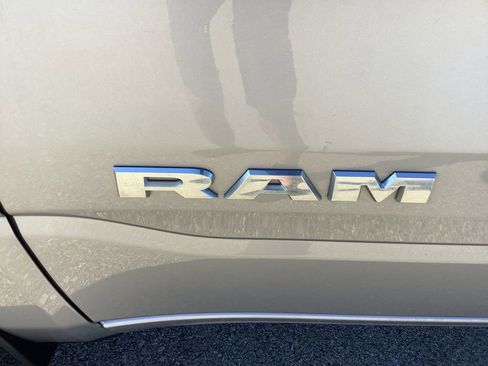 Used 2022 RAM 1500 Big Horn image 13