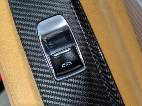 Used 2022 Chevrolet Corvette Stingray Premium Cpe w/ Z51 Performance Package image 18