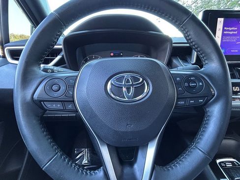 Used 2023 Toyota Corolla SE w/ SE Premium Package image 19