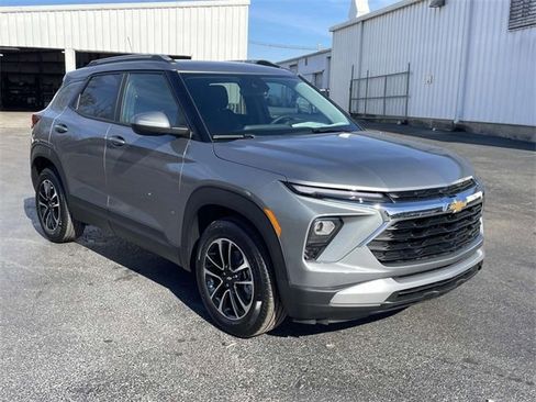 New 2026 Chevrolet TrailBlazer LT w/ Convenience Package image 4