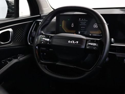 Certified 2026 Kia Sorento EX FWD image 27
