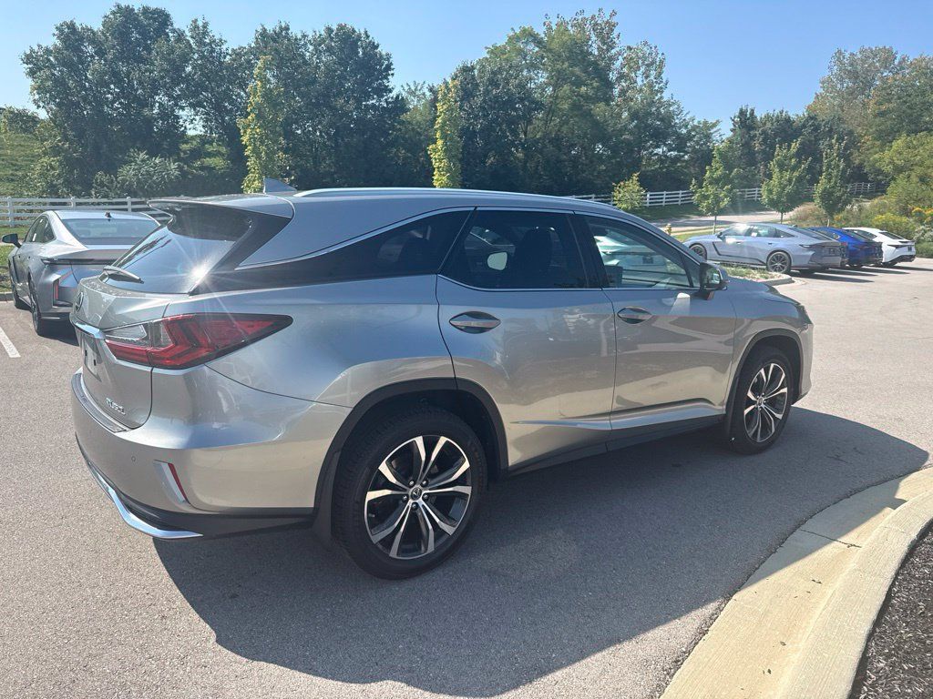 Used 2020 Lexus RX 350L Premium w/ Premium Package AWD/4WD image 4