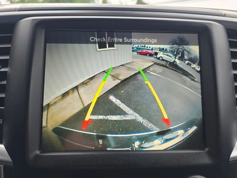 Used 2016 RAM 1500 Big Horn image 28