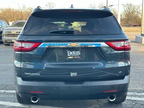 Used 2021 Chevrolet Traverse LT image 5