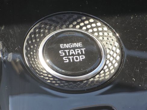 Used 2025 Kia Niro EX image 34