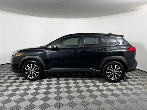Used 2025 Toyota Corolla Cross AWD Hybrid image 8