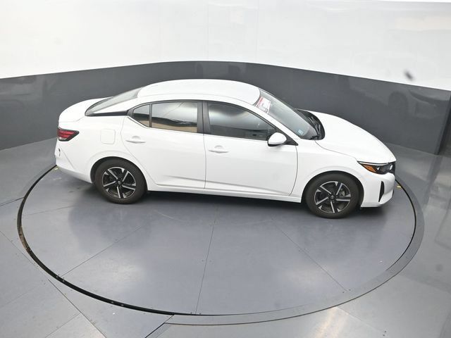 Used 2024 Nissan Sentra SV FWD image 30