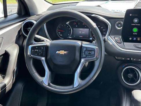 Certified 2024 Chevrolet Blazer LT w/ Convenience Package FWD image 12