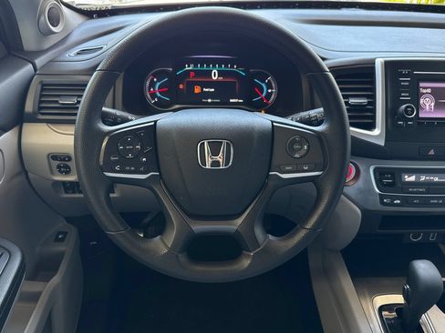 Certified 2019 Honda Pilot LX image 14