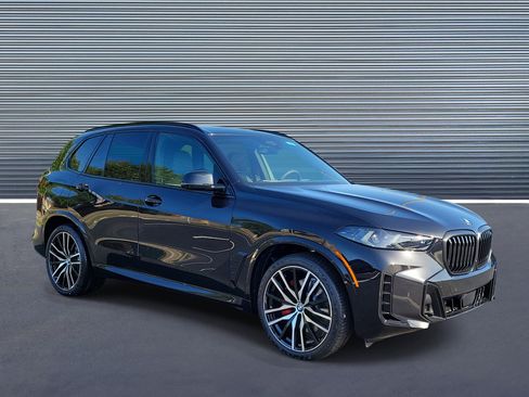 New 2026 BMW X5 xDrive40i w/ M Sport Package AWD/4WD image 2