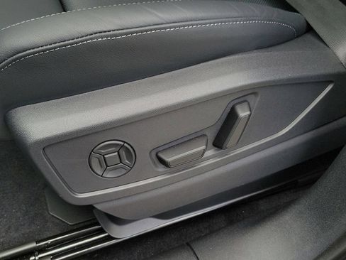 New 2026 Audi Q5 Premium Plus AWD/4WD image 18
