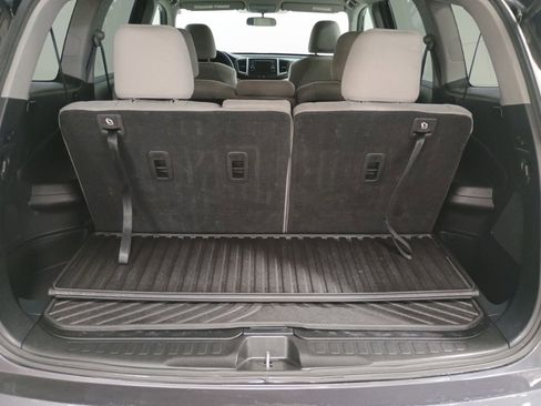 Used 2018 Honda Pilot LX image 27