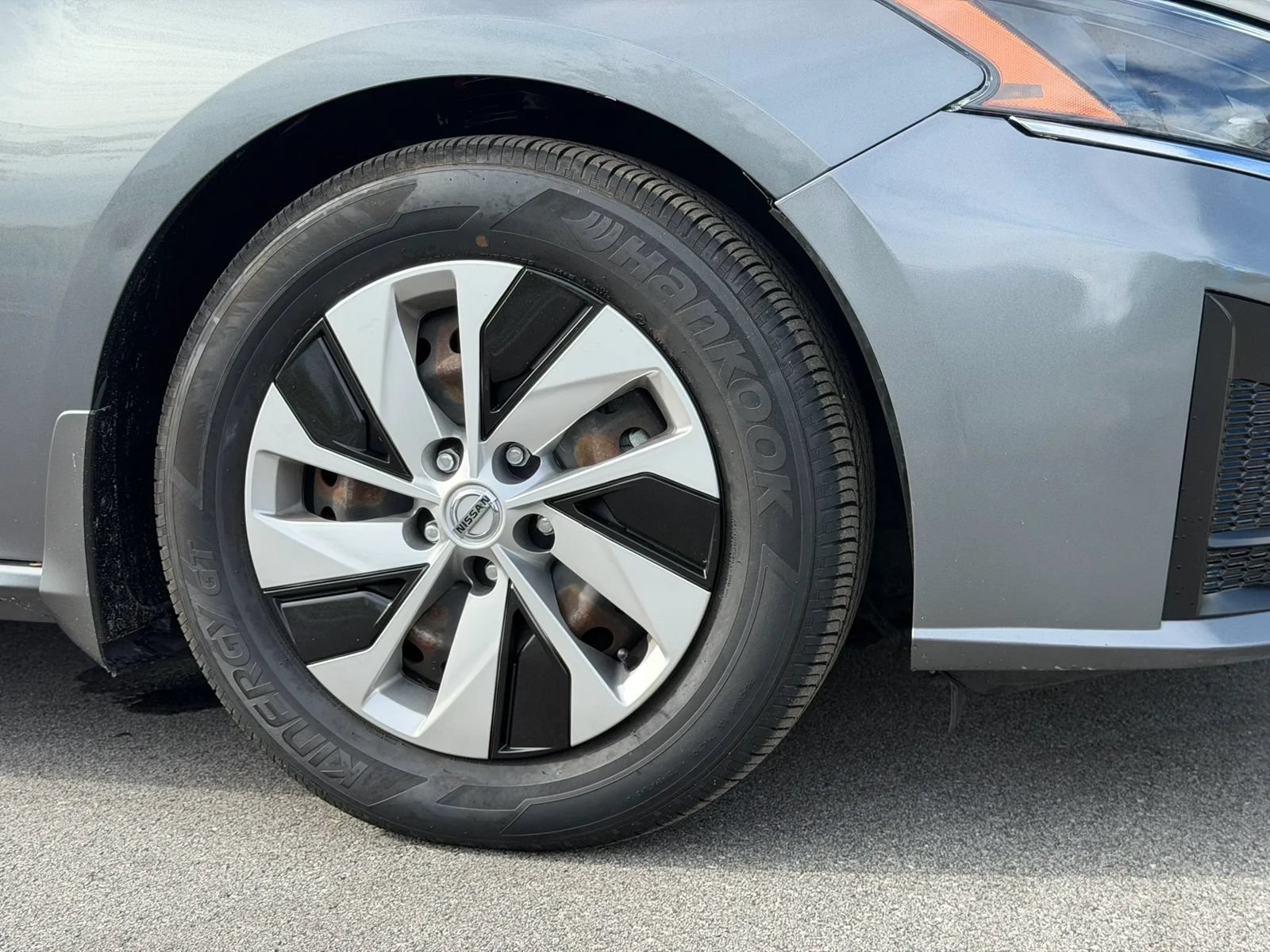 Used 2023 Nissan Altima 2.5 S FWD image 17