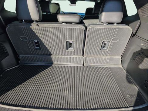 Used 2025 Buick Enclave Avenir w/ Super Cruise Package image 25