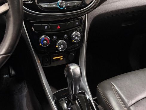 Used 2018 Chevrolet Trax Premier image 13