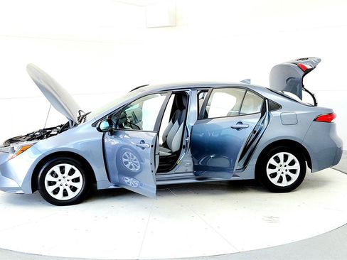Used 2024 Toyota Corolla LE image 10