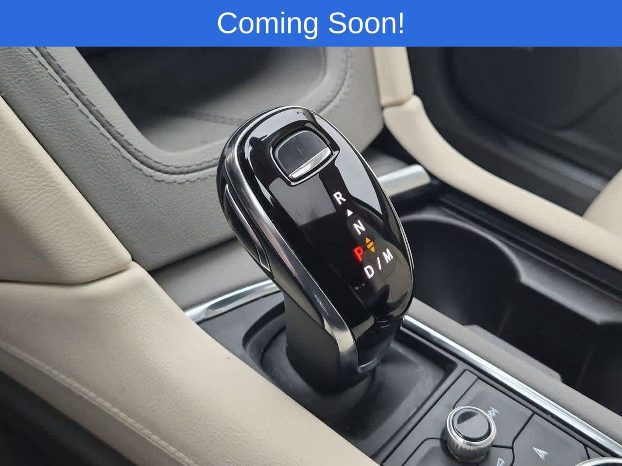 Used 2024 Cadillac XT5 Premium Luxury w/ LPO, Floor Liner Package AWD/4WD image 32