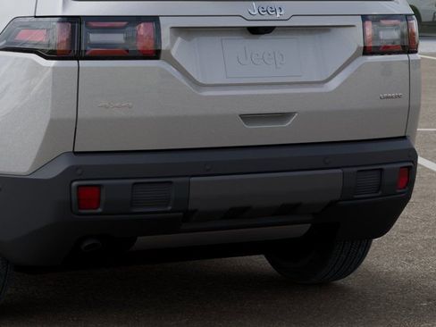 New 2026 Jeep Cherokee Laredo AWD/4WD image 13